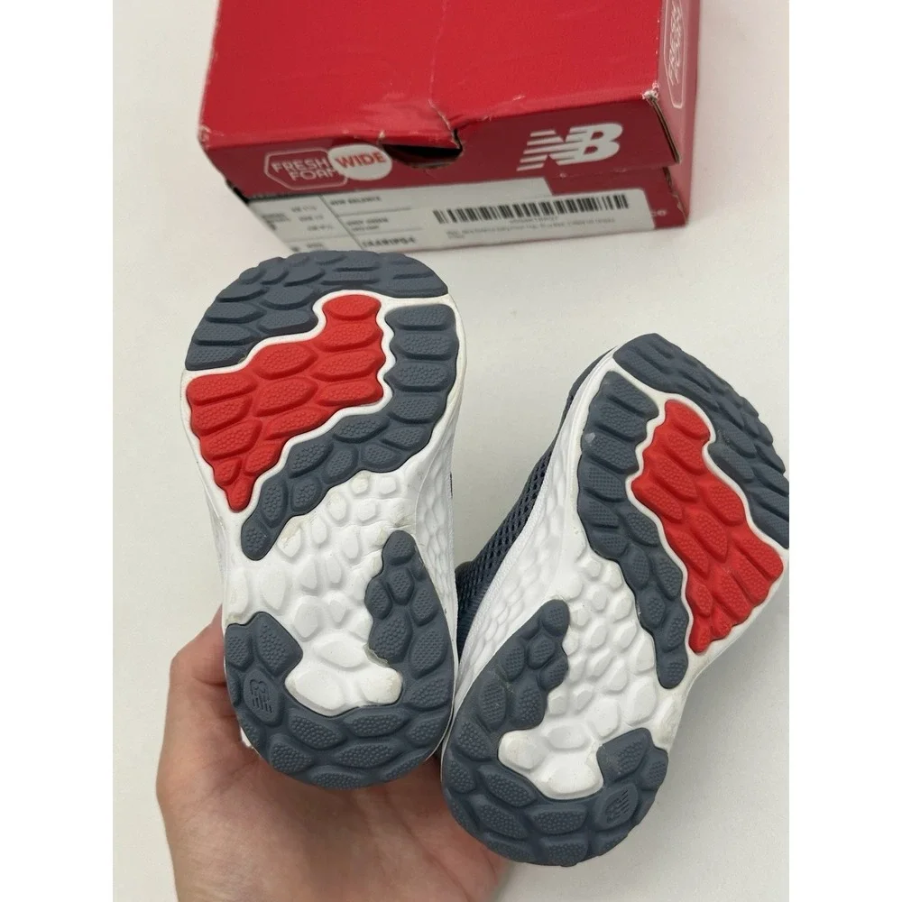 NEW BALANCE Fresh Foam Arishi v4 Bungee Sneaker Baby Infant Shoe Size 2 Wide NEW